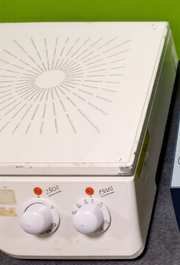 Stuart Bibby HC1202 Digital Hotplate Magnetic Stirrer – Used Lab Equipment