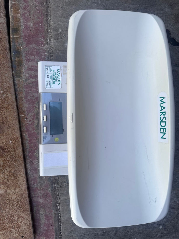 Marsden M-400 Portable Baby Weighing Scales – Professional Medical Grade