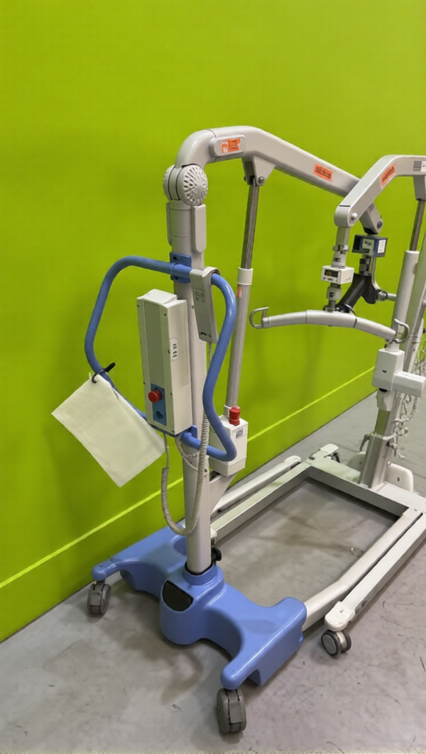 Liko Viking M Mobile Patient Hoist with Battery & Remote – Used