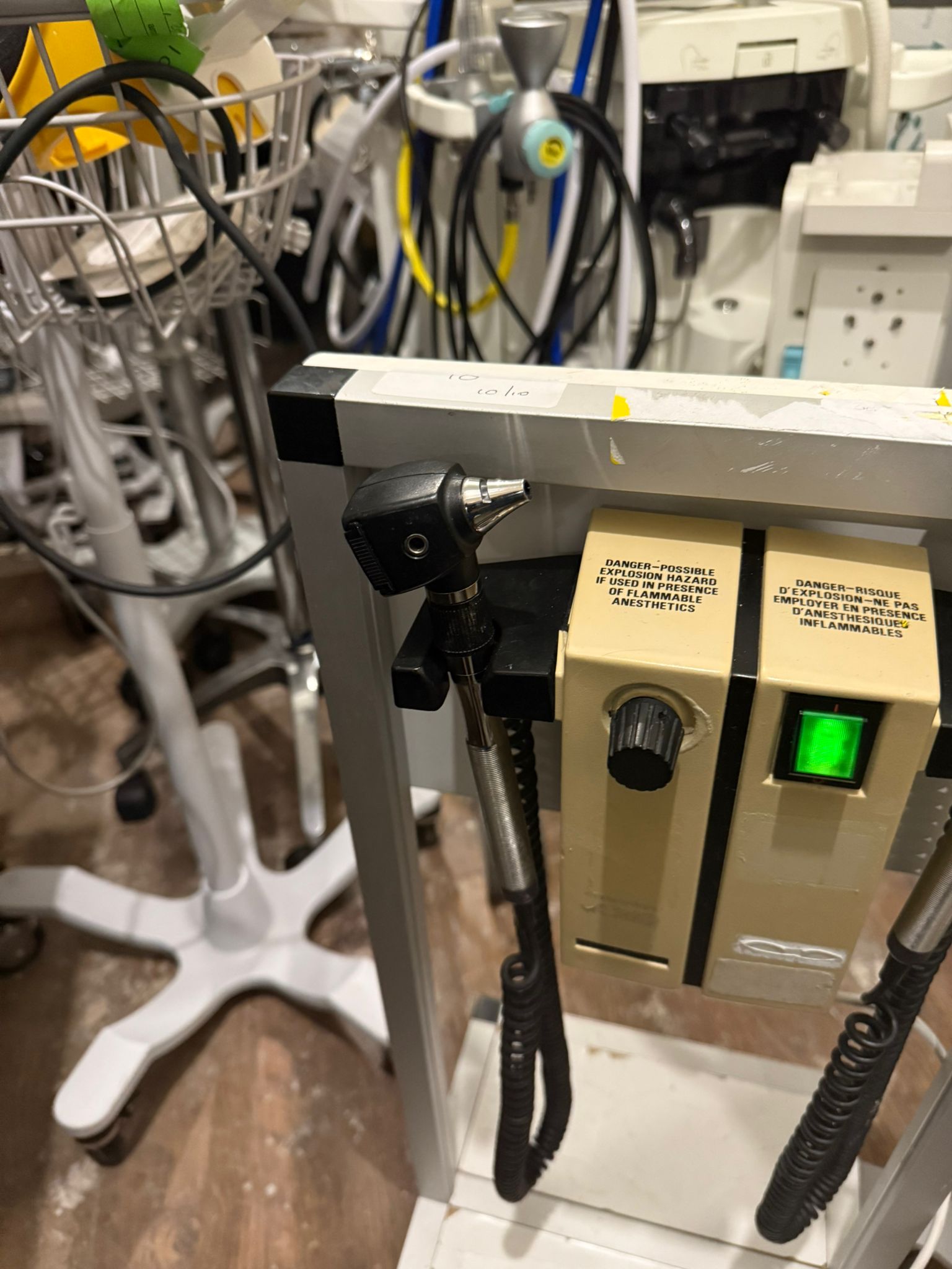 Welch Allyn otoscope/opthalmoscope on trolley