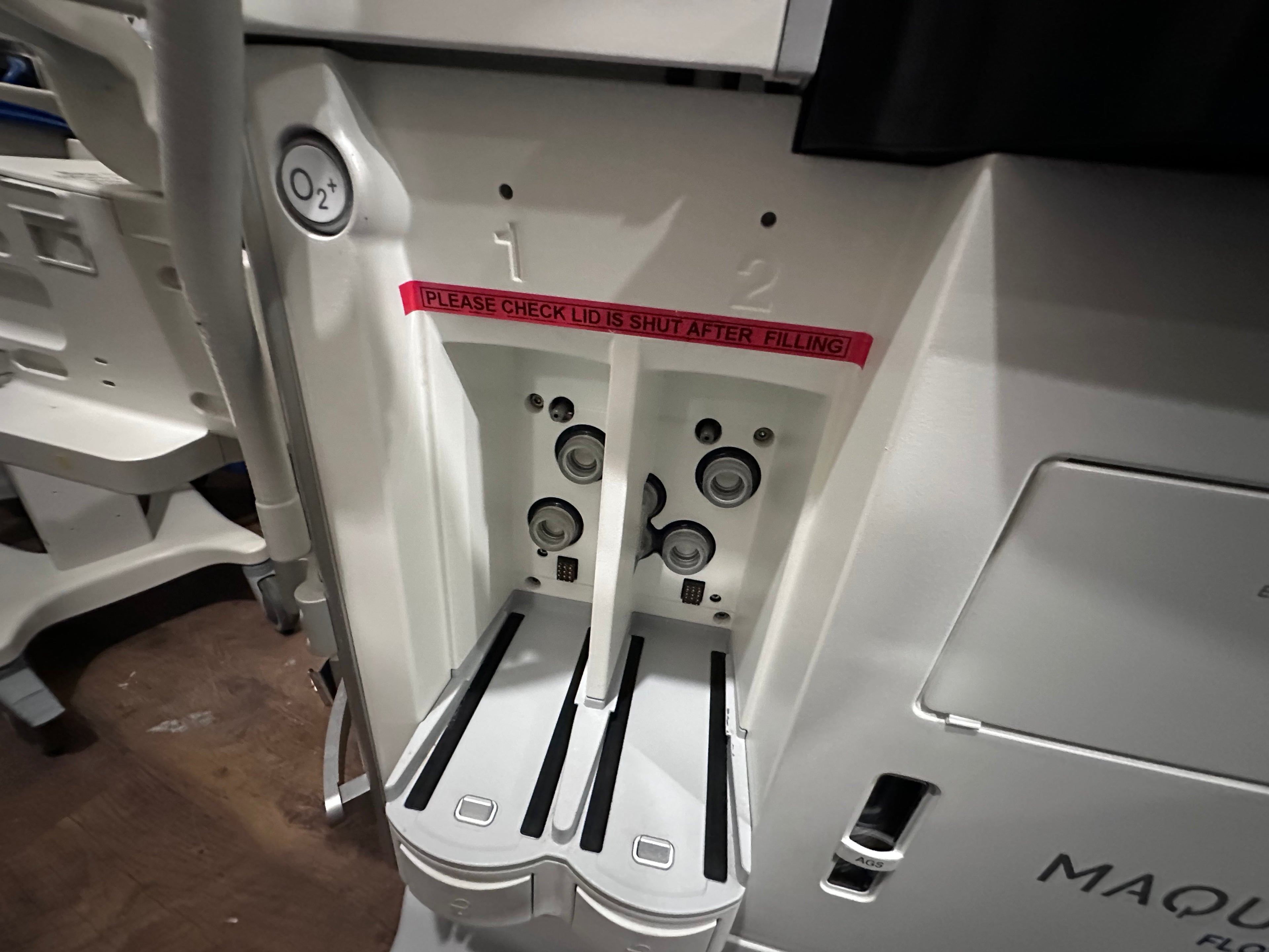 USED Maquet Flow-i Anaesthesia Machine with Hose - System Version 4.9- with monitor