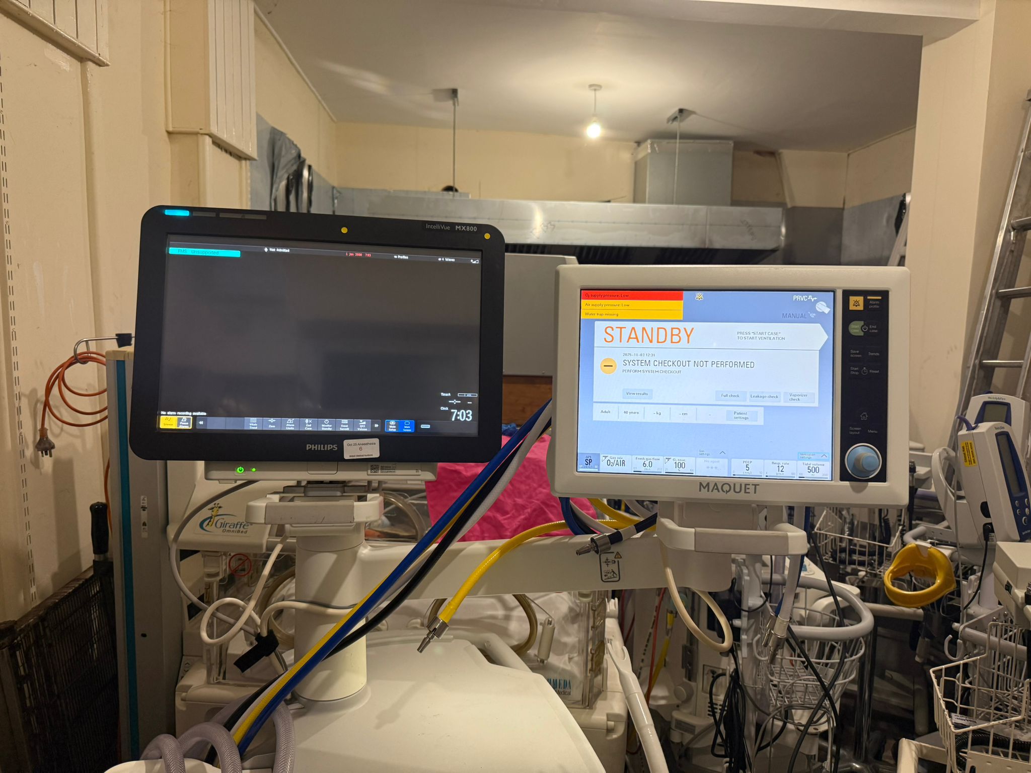 USED Maquet Flow-i Anaesthesia Machine with Hose - System Version 4.9- with monitor