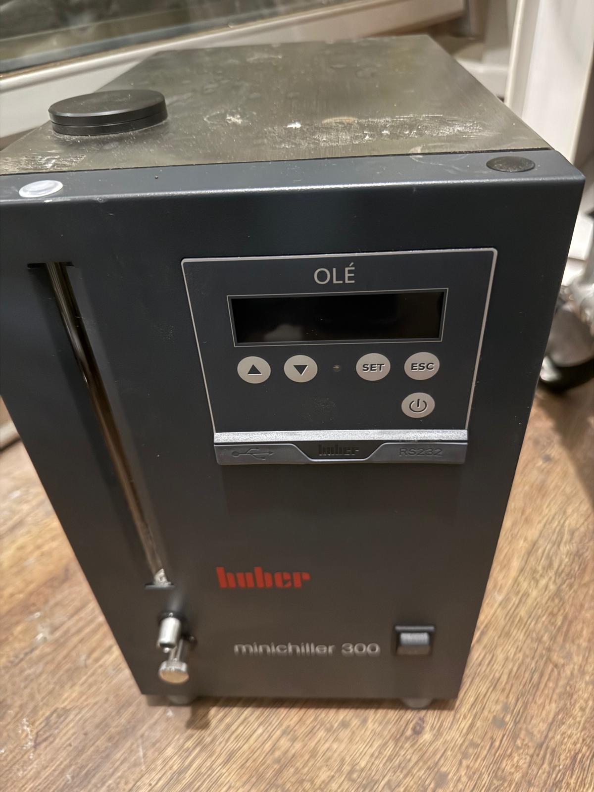 Huber mini chiller Ole-300 endoscopy/laboratory chiller (no power cable)