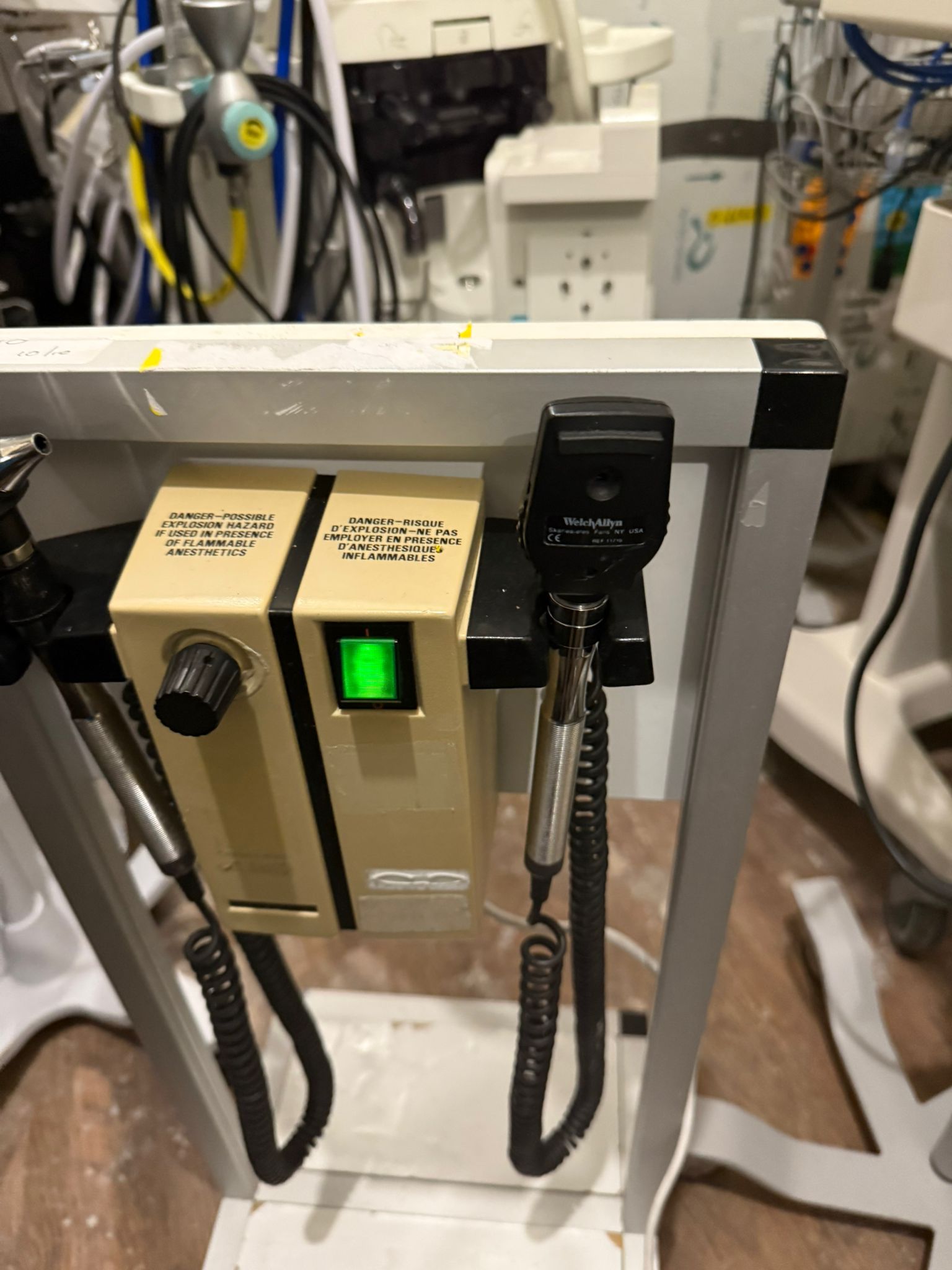 Welch Allyn otoscope/opthalmoscope on trolley