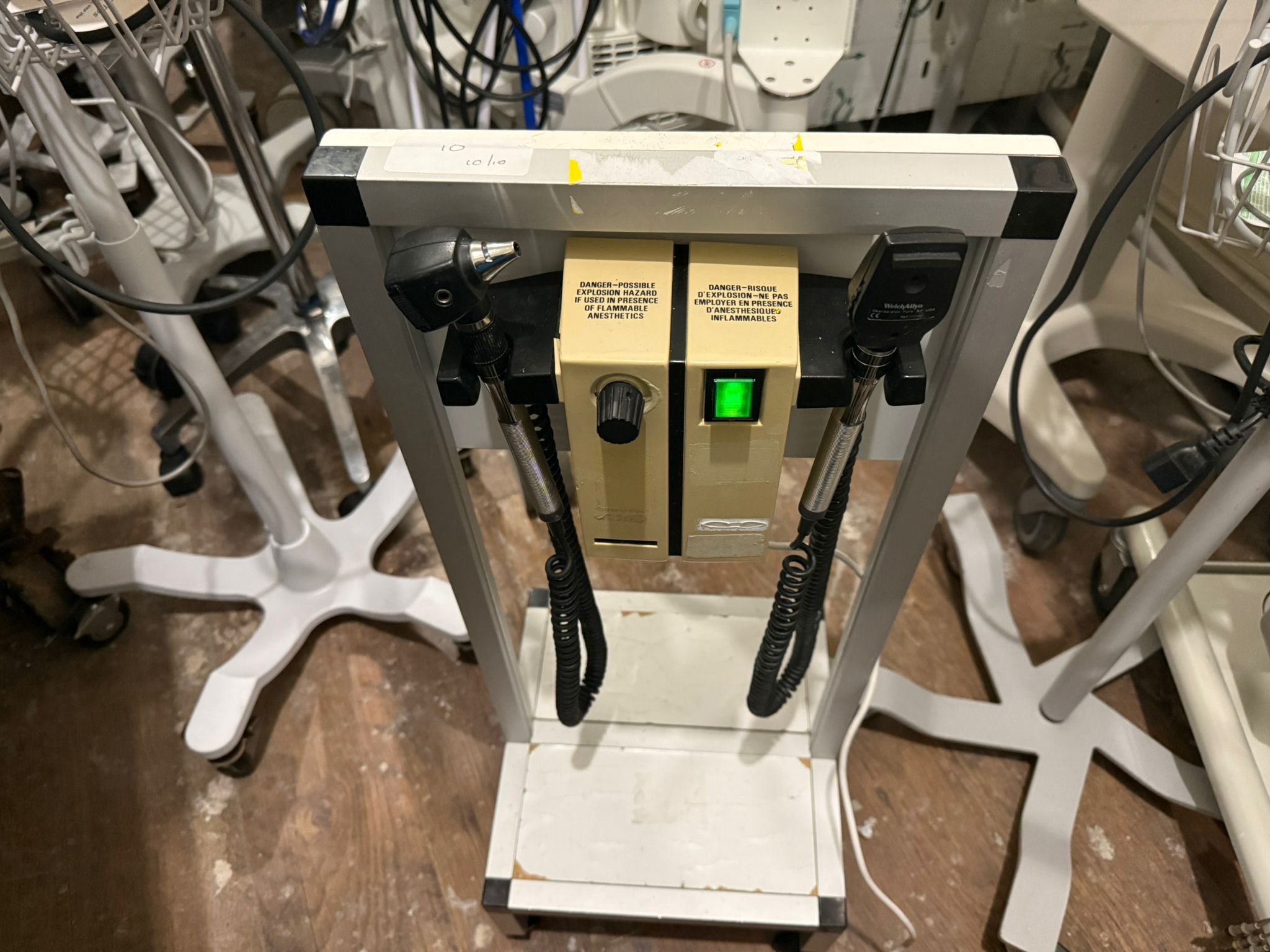 Welch Allyn otoscope/opthalmoscope on trolley